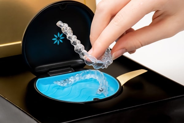 how-invisalign-works-regina-lakeview-dental-centre