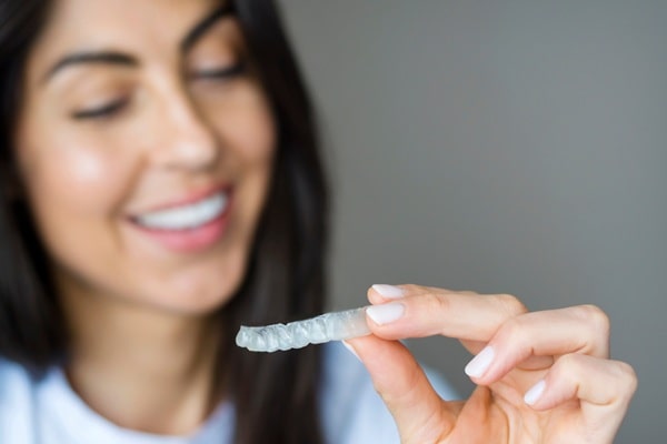 lost-or-broken-your-retainer-regina-lakeview-dental-centre